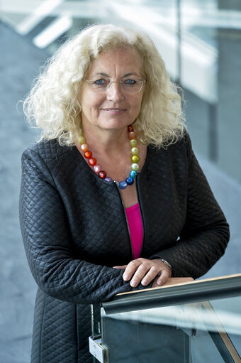 Photo 18 : Karin KADENBACH in the European Parliament in Strasbourg