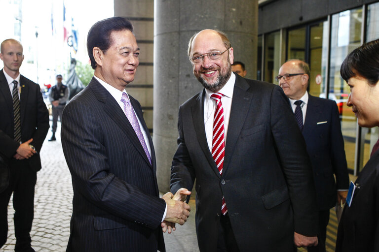 Martin SCHULZ  - EP President meets with Tan Dung NGUYEN, Prime Minister of Vietnam