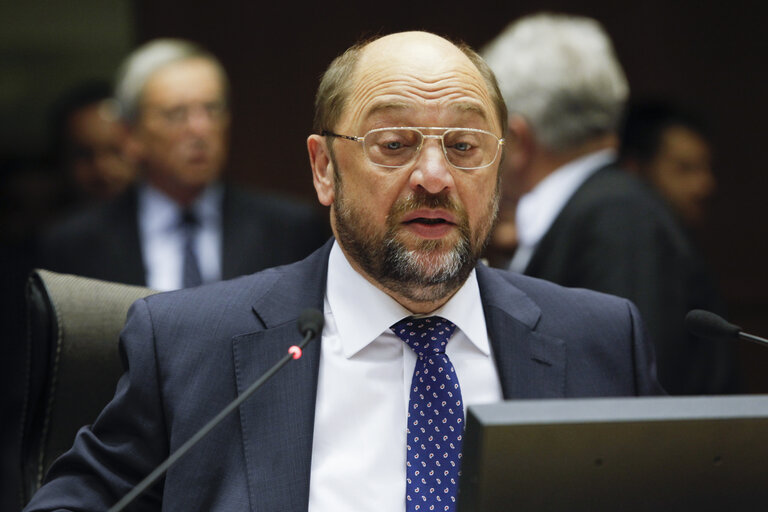 Billede 38: Plenary session in Brussels - week 46 2014 - EP President Opening of the Plenary: 25th anniversary of the fall of the Berlin wall.  Statement by the President