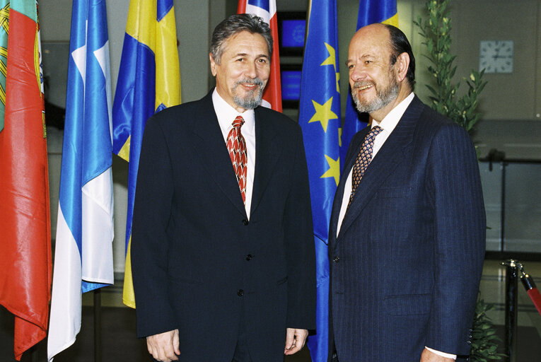 Fotografie 2: Official Visit of Emil CONSTANTINESCU President of Romania at the European Parliament in Brussels