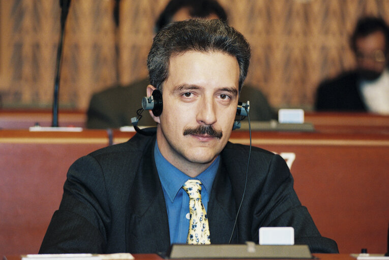 Fotografi 6: MEP Stanislaw TILLICH during the plenary session in Strasbourg