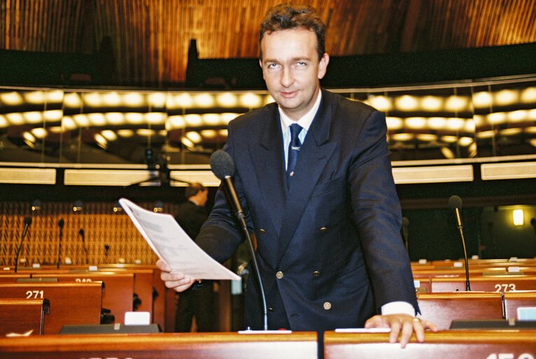 Foto 6: MEP Karl HABSBURG-LOTHRINGEN at the European Parliament in Strasbourg