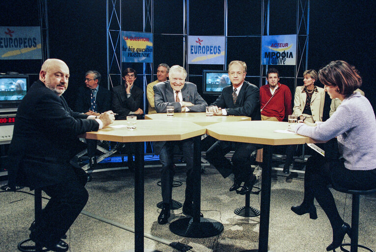 Zdjęcie 21: MEP Christian E.A. CABROL takes part in the France 3 TV broadcast Europeos in Strasbourg