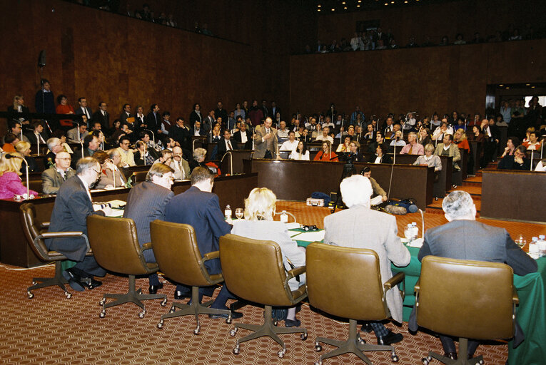 Fotografia 7: Newly appointed Secretary General meets with the EP staff in Luxembourg
