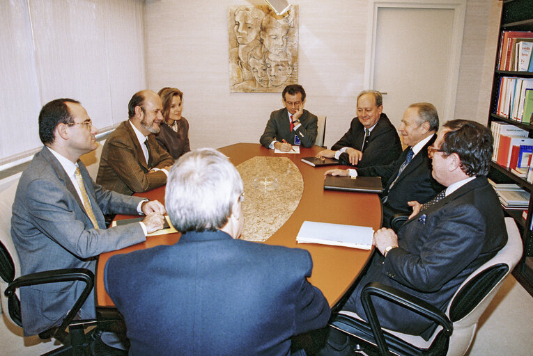 Fotografi 4: EP President meets with the Italian Finance Minister, Mr Carlo CIAMPI