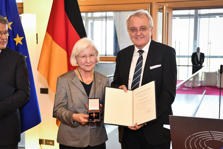 Fotó 21: Bundesverdienstkreuz (German Federal Cross of Merit) ceremony at the EP in presence of EP President