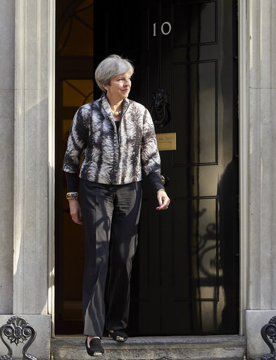 Valokuva 20: Visit of the President of the European Parliament to London - Antonio TAJANI - EP President meets with Teresa MAY - Prime Minister of the United Kingdom at 10 Downing street