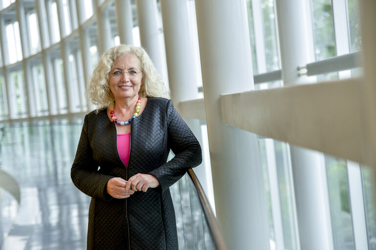 Photo 10 : Karin KADENBACH in the European Parliament in Strasbourg