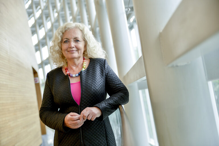 Photo 9 : Karin KADENBACH in the European Parliament in Strasbourg