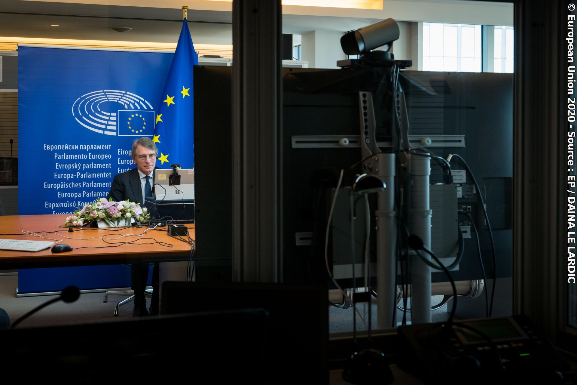 Fotografie 1: David SASSOLI, EP President in video meeting with the Conference of European Rabbis