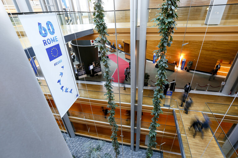 Photo 10: Banner for the 60th anniversary of the European Parliament in Strasbourg
