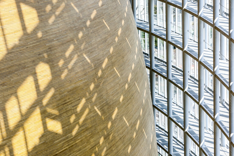 Photo 34: General view of EP building - Architectural details