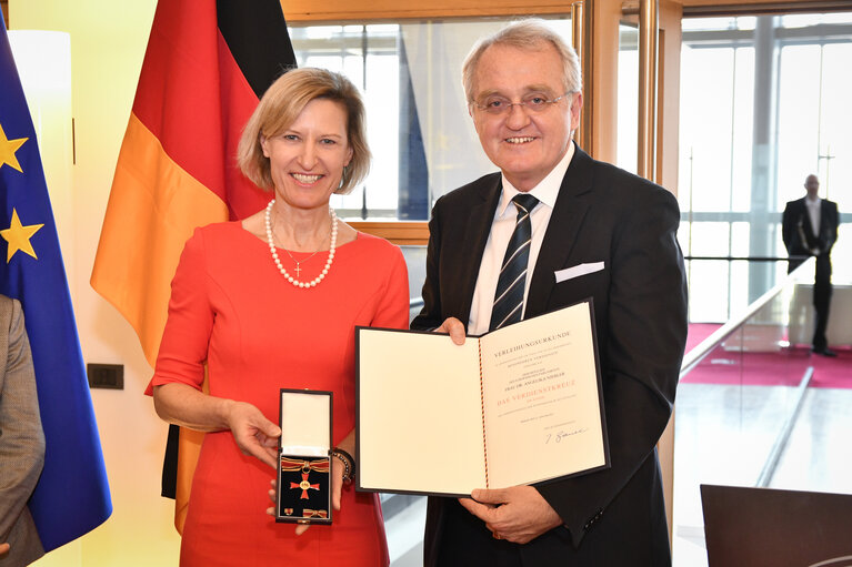 Fotó 22: Bundesverdienstkreuz (German Federal Cross of Merit) ceremony at the EP in presence of EP President