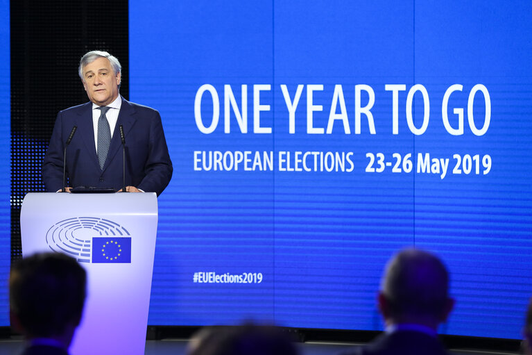 Zdjęcie 2: One year Ahead of the 2019 European elections