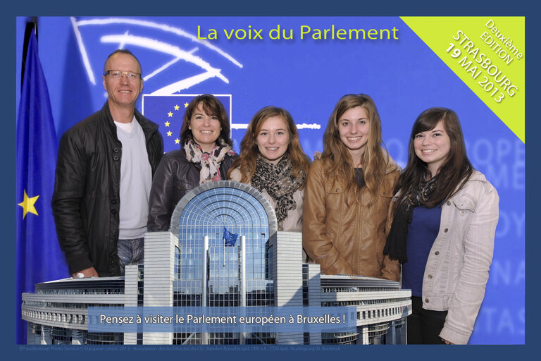 Fotografie 2: Festivaval of Europe 2013 in Strasbourg. Open day at the European Parliament