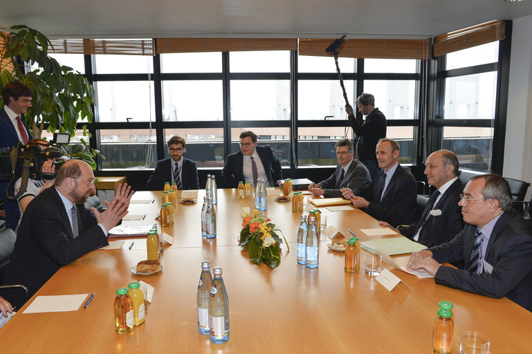 Foto 3: EP President meets with Meeting with  French Minister for Foreign Affairs