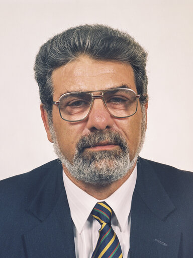 Photo 7 : Portrait of MEP Francesco LAMANNA