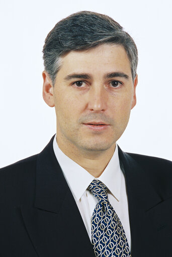 Photo 5 : Portrait of Manuel ESCOLA HERNANDO MEP