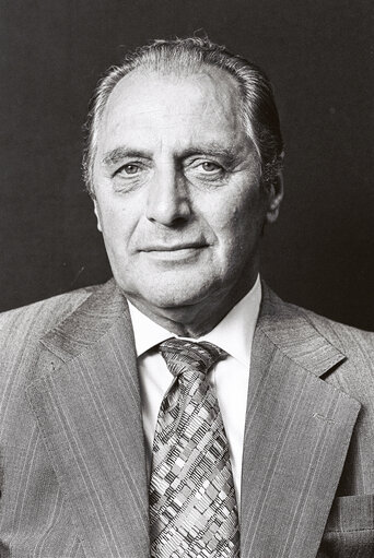 Portrait of MEP Eugen LODERER