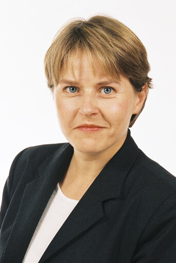 Fotografia 4: Portrait of Heidi HAUTALA MEP