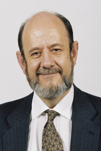 Fotografija 21: Portrait of MEP Jose Maria GIL-ROBLES GIL-DELGADO