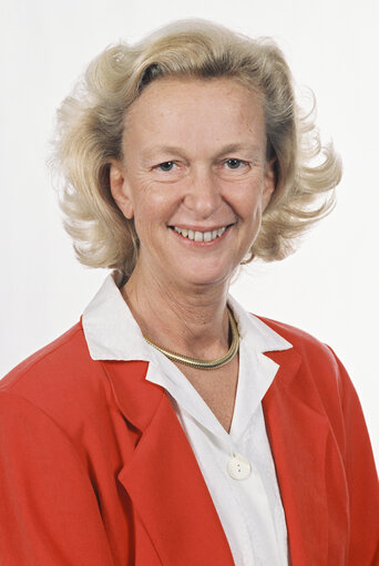 Portrait of MEP Nicole FONTAINE