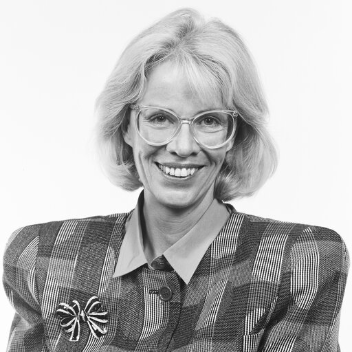 Portrait of MEP Jessica LARIVE