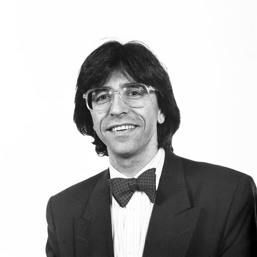 Fotografie 5: Portrait of Elio DI RUPO MEP