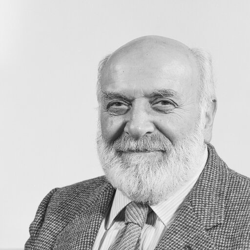 Снимка 4: Portrait of MEP Altiero SPINELLI