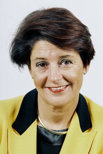 Снимка 16: Portrait of MEP Ria OOMEN RUIJTEN