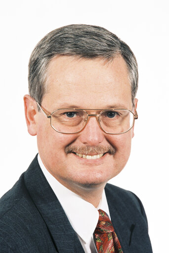 Portrait of Gary TITLEY MEP