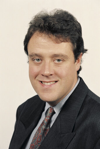 Foto 11: Portrait of MEP Richard HOWITT