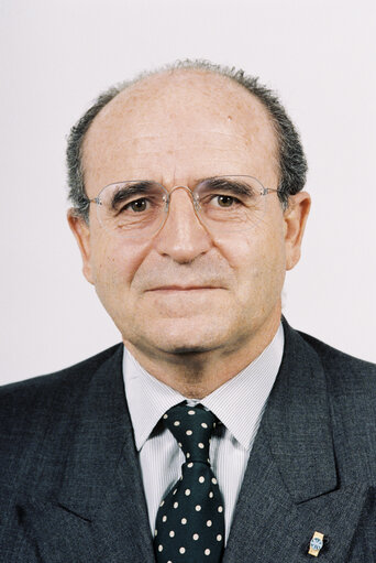 Zdjęcie 4: Portrait of MEP Abel MATUTES JUAN