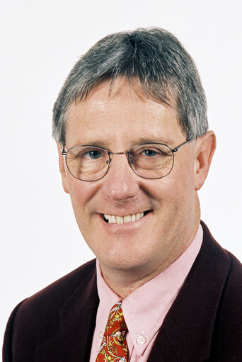 Photo 1 : Portrait of Brian SIMPSON MEP