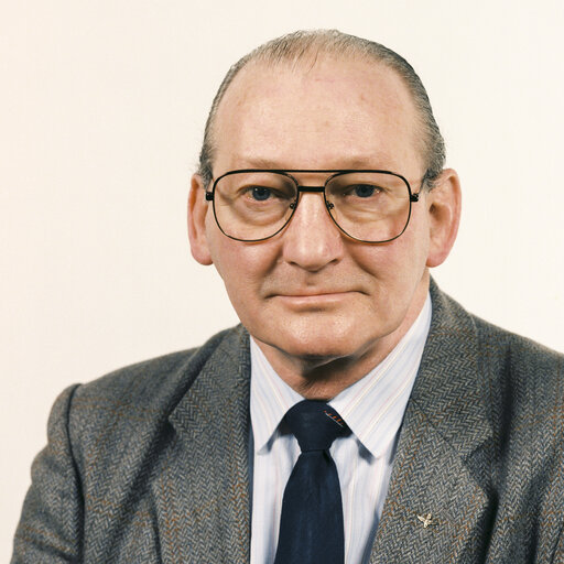 Portrait of MEP Kenneth A STEWART