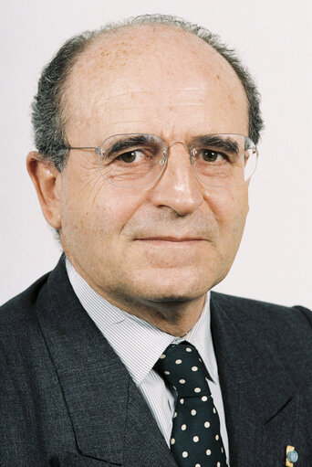 Nuotrauka 2: Portrait of MEP Abel MATUTES JUAN