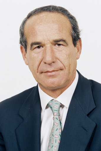 Portrait of MEP Roberto SPECIALE