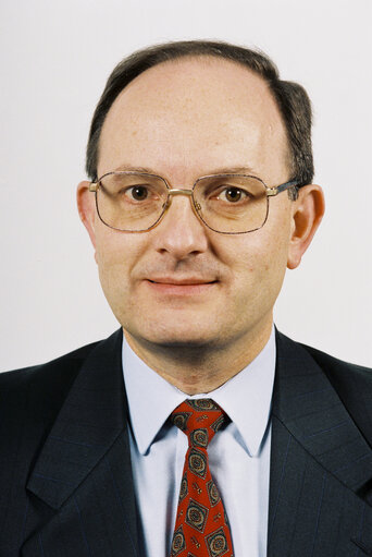 Снимка 6: Portrait of MEP Francois BRUNAGEL