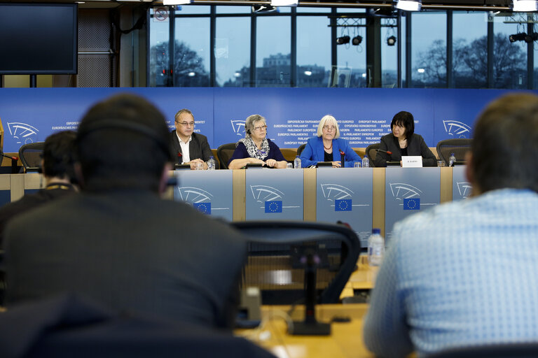 Fotografie 4: Press conference - Presentation of a new study on the cracks in the Belgian Nuclear Power plants