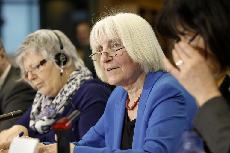 Fotografie 2: Press conference - Presentation of a new study on the cracks in the Belgian Nuclear Power plants