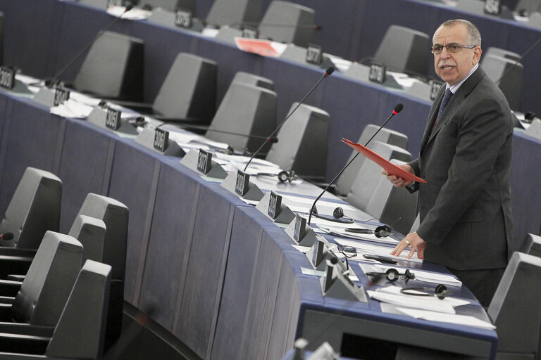 Valokuva 17: Plenary session week 16  2013 in Strasbourg - 2012 progress report on Serbia  Council and Commission statements