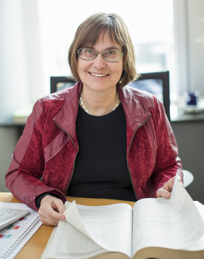 Fotografia 5: MEP Anne E. JENSEN in the European Parliament in Brussels