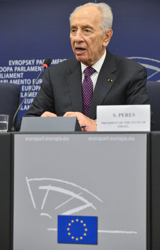 Fotografia 11: Official visit of the President of Israel to the European Parliament in Strasbourg - Press conference