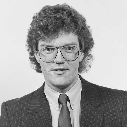 Portrait of MEP Lars POULSEN