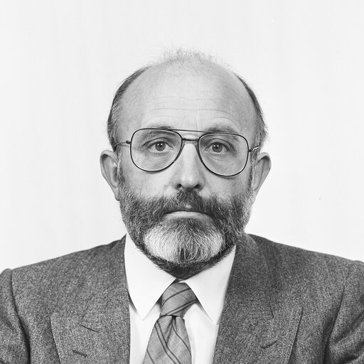 Fotografija 3: Portrait of MEP Jose ALVAREZ DE PAZ