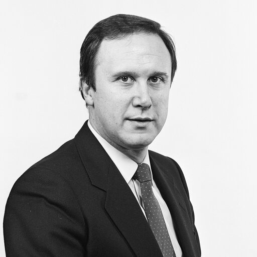 Φωτογραφία 1: Portrait of MEP Andoni MONFORTE ARREGUI