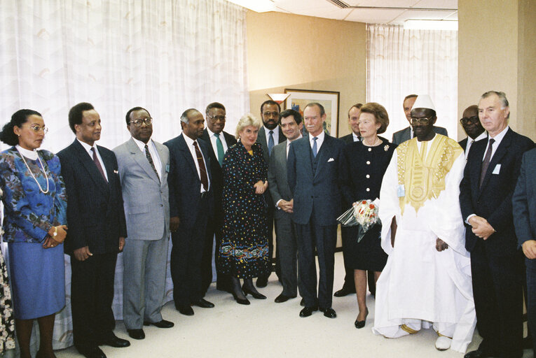 11th session of the ACP-EEC Joint-Parliamentary Assembly (Assemblee paritaire) in Luxembourg from 24 to 28 September 1990