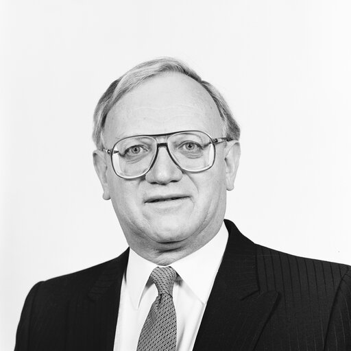 Photo 4 : Portrait of Nicolas ESTGEN MEP.