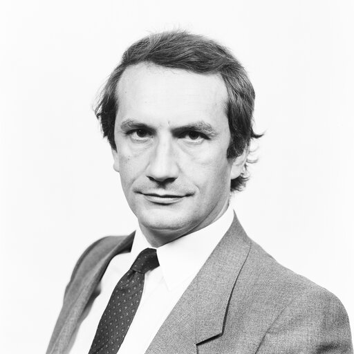 Portrait of Heinz SCHREIBER MEP