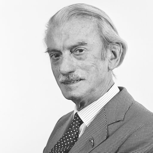 Photo 7 : Portrait of MEP Joseph A MOMMERSTEEG